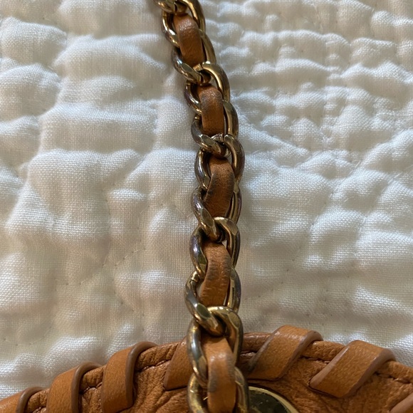 Tory Burch leather purse - Picture 9 of 16
